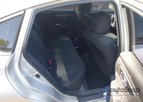 2014 Nissan Altima 2.5/2.5 S/2.5 Sl/2.5 Sv z USA, uszkodzony, nr VIN 1N4AL3AP6EN382639